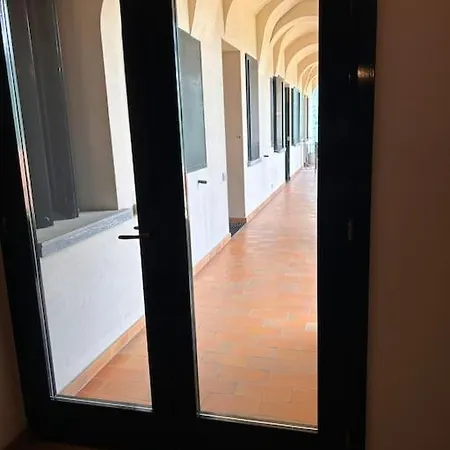 Serenity Apartment *